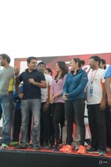 Celebs At 10k Run